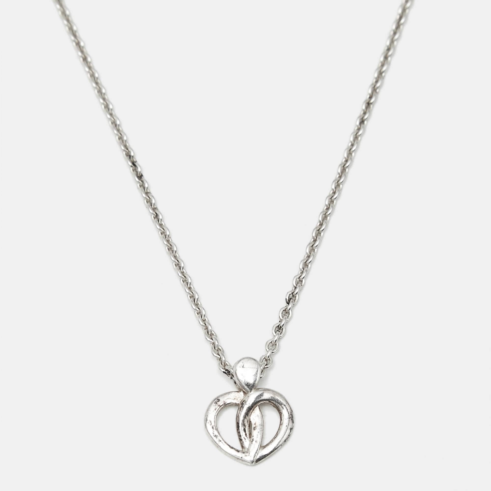 Montblanc Emblem Coeur De Petals Sterling Silver Necklace