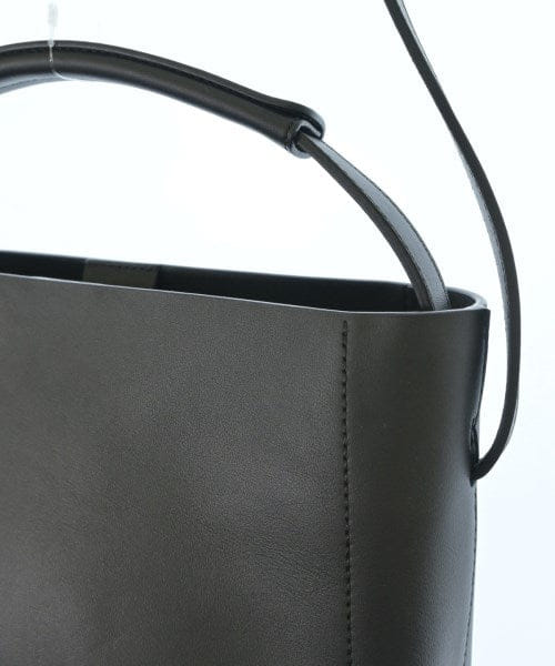 Flattered Shoulder bags