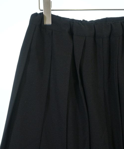 COMME des GARCONS COMME des GARCONS Knee length skirts