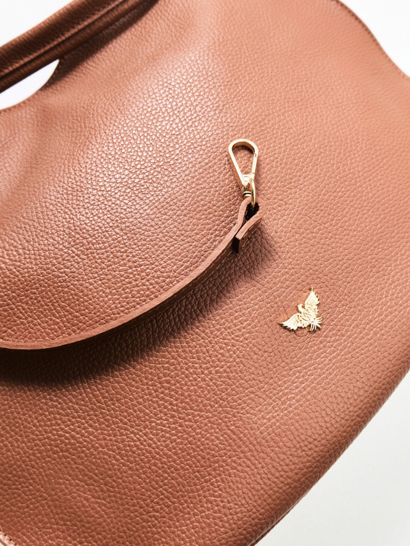 Apatchy London Harriet Leather Shoulder Bag Tan