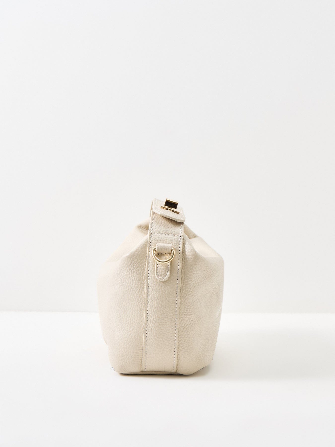 Marlon Bauletto Saza Shoulder Bag Cream