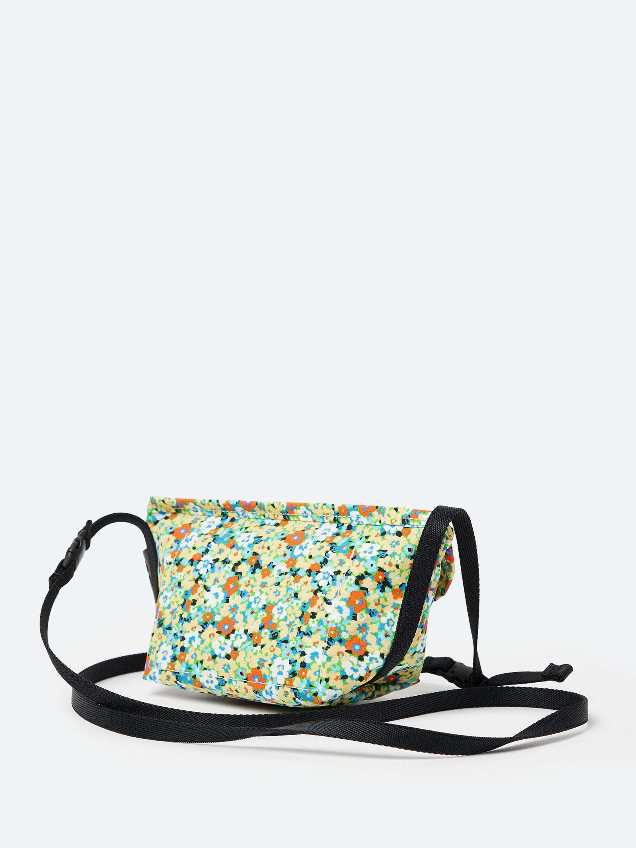 Amiacalva Nylon Portable Messenger