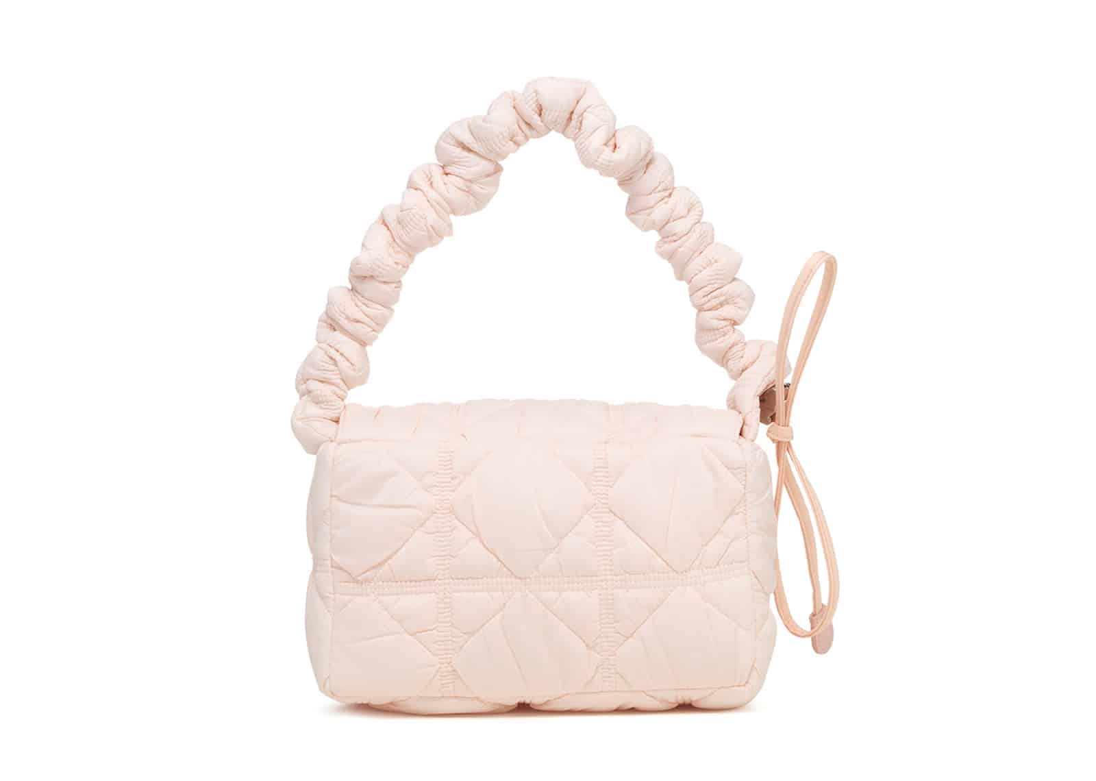 Carlyn Luke Bag Peach H74103010