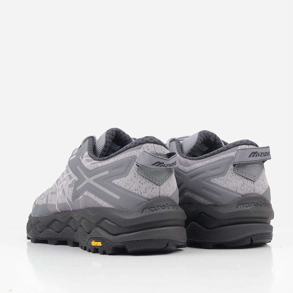 Mizuno Wave Mujin LS GTX Shoes