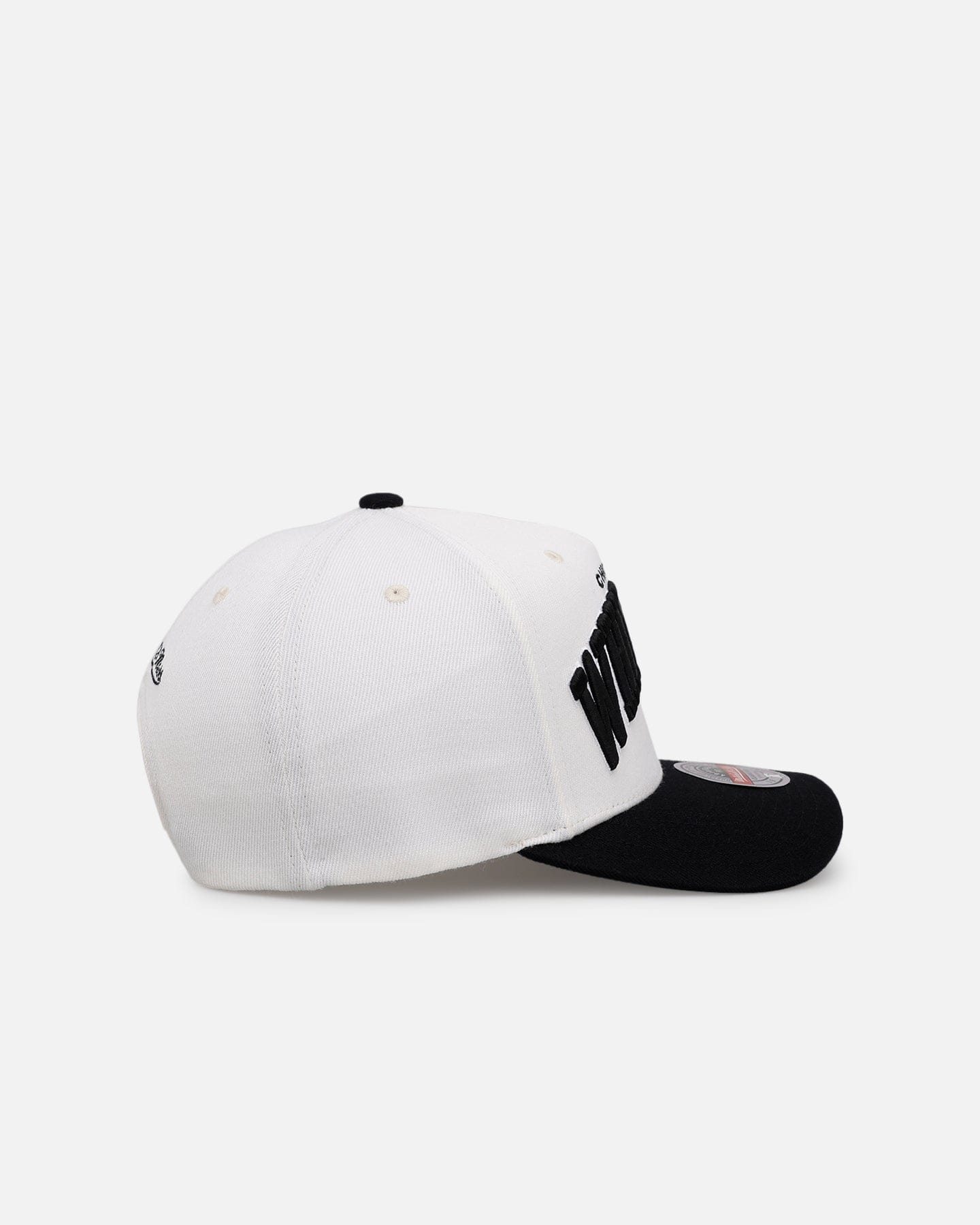 Mitchell & NESS Chicago White Sox Arch MVP Snapback Cream
