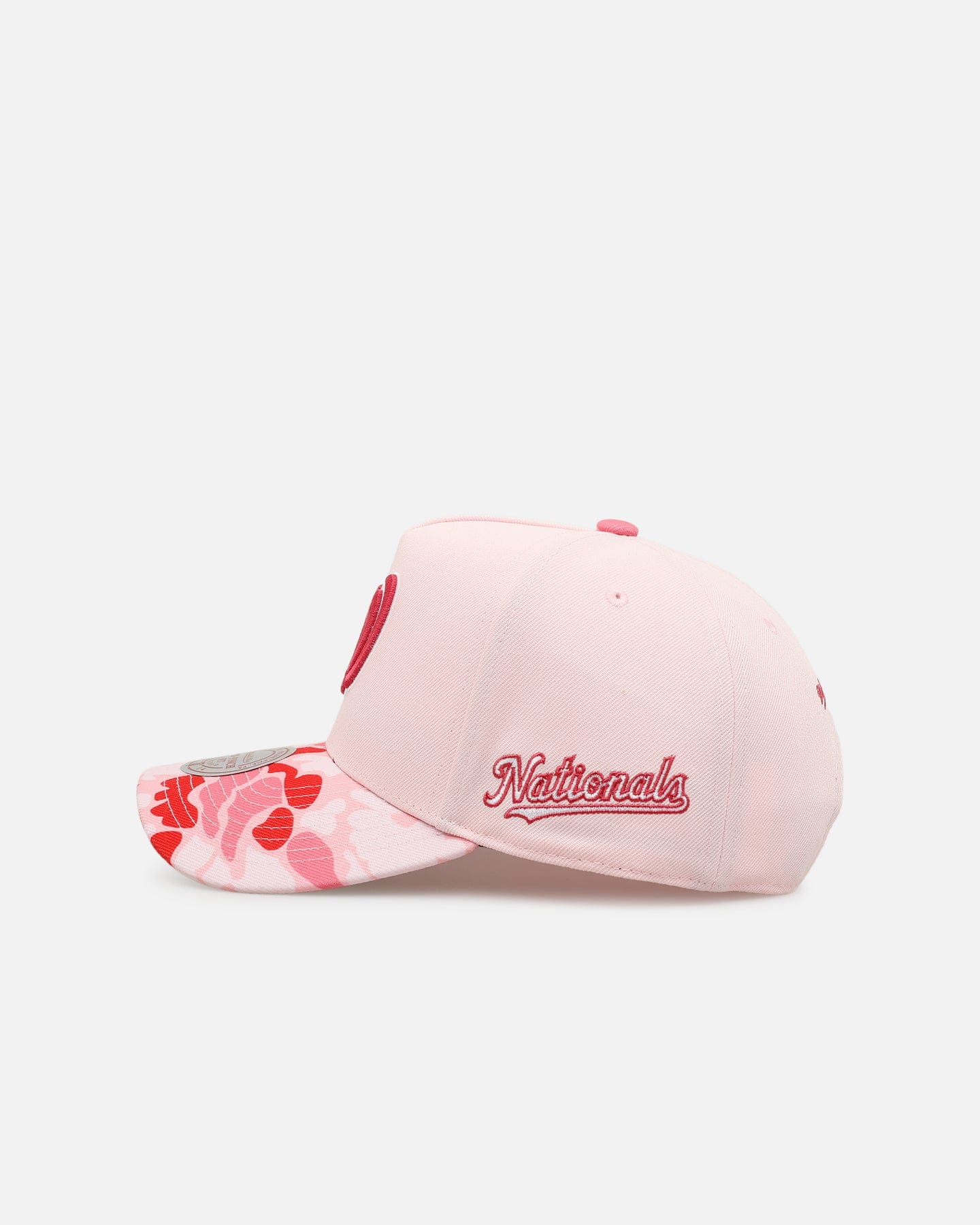 Mitchell & NESS Washington Nationals Pink Camo Pro Pinch Snapback Pink