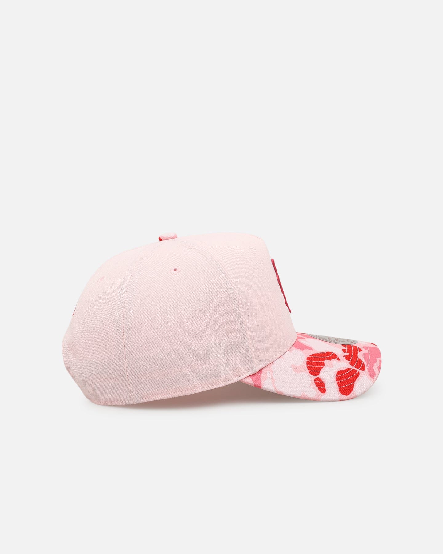 Mitchell & NESS New York Mets Pink Camo Pro Pinch Snapback Pink