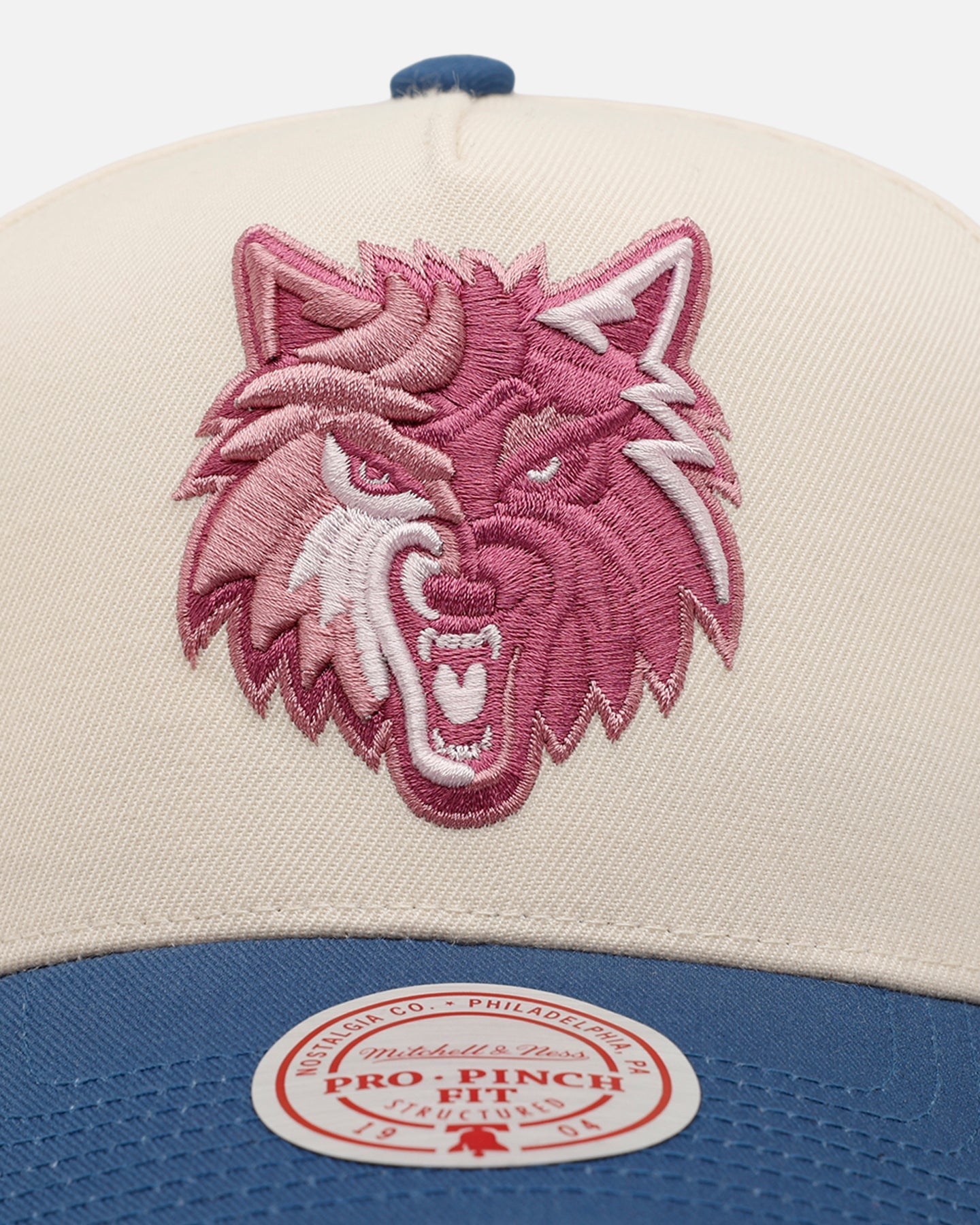 Mitchell & NESS Minnesota Timberwolves Pink Team Logo Pro Pinch Snapback Off White