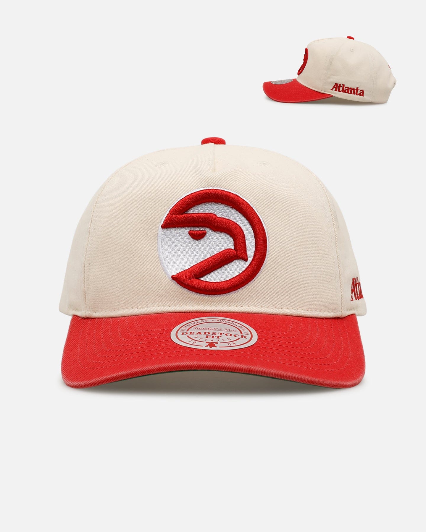 Mitchell & NESS Atlanta Hawks Washed Cotton Deadstock Snapback Off White