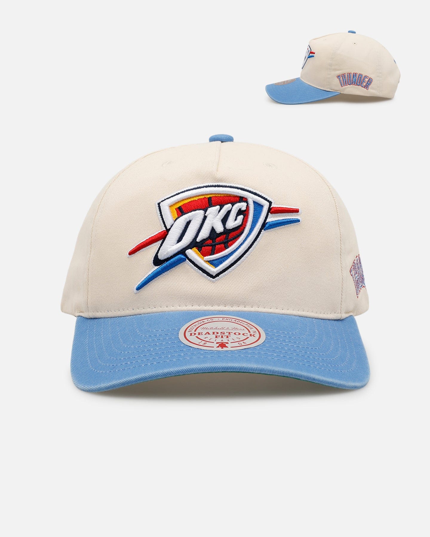Mitchell & NESS Oklahoma City Thunder Washed Cotton Deadstock Snapback Off White