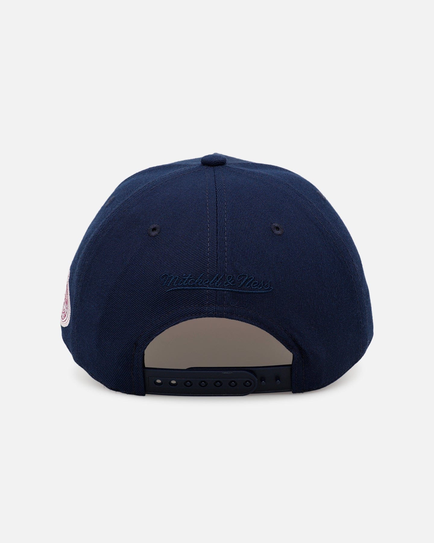 Mitchell & NESS New York Yankees Pink Side Patch Pro Pinch Snapback Official Team Color