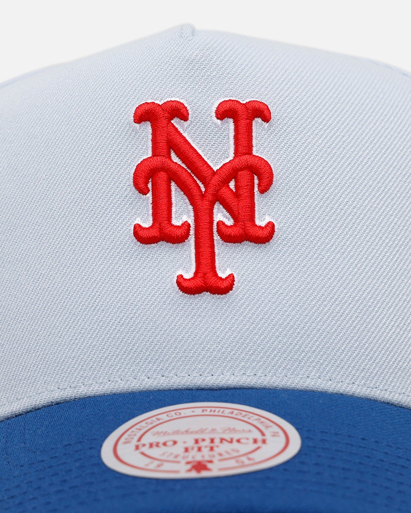 Mitchell & NESS New York Mets Cherry Logo Pro Pinch Snapback Cherry