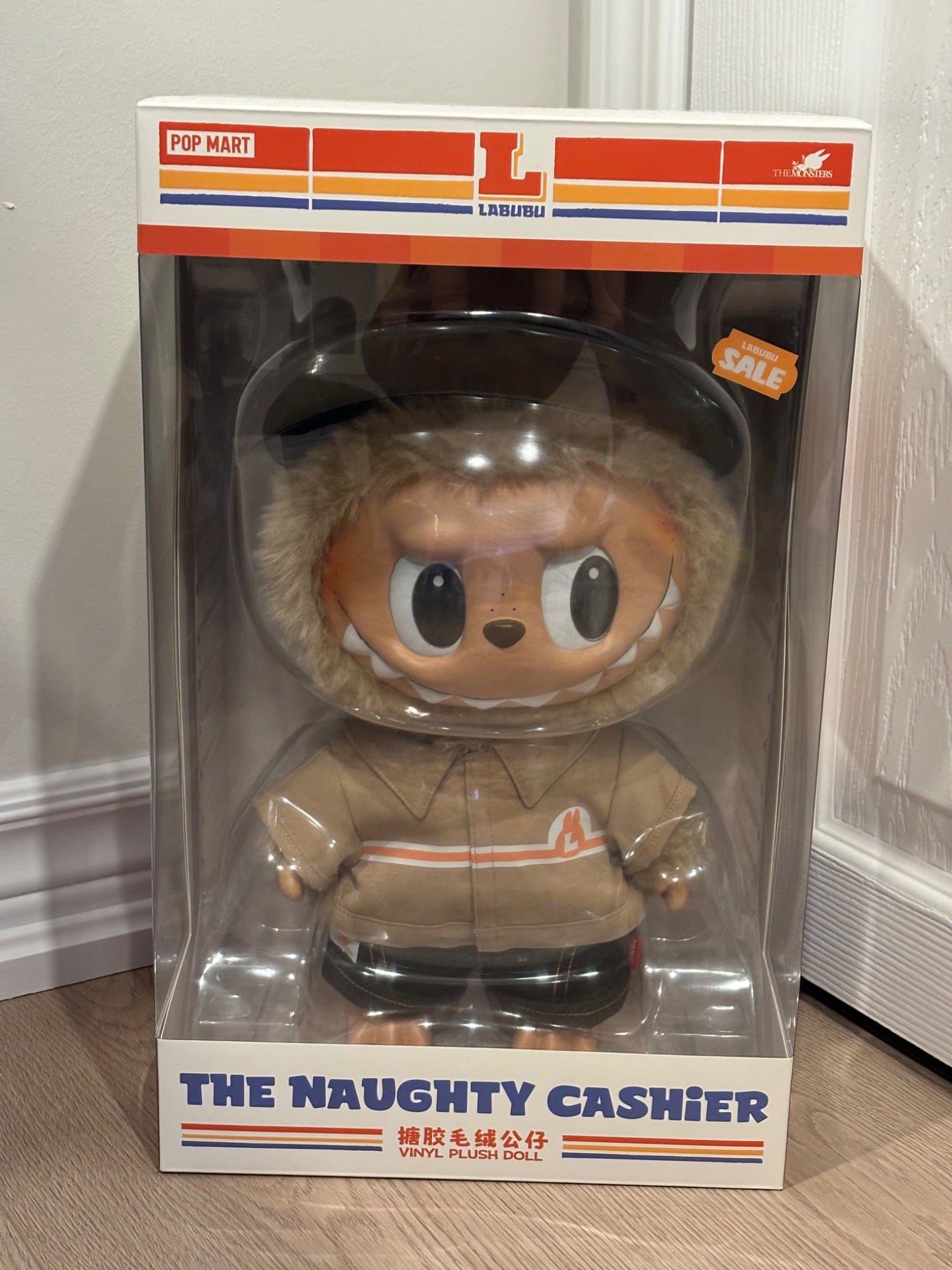 Flora The Naughty Cashier - The Monsters Labubu - Popmart