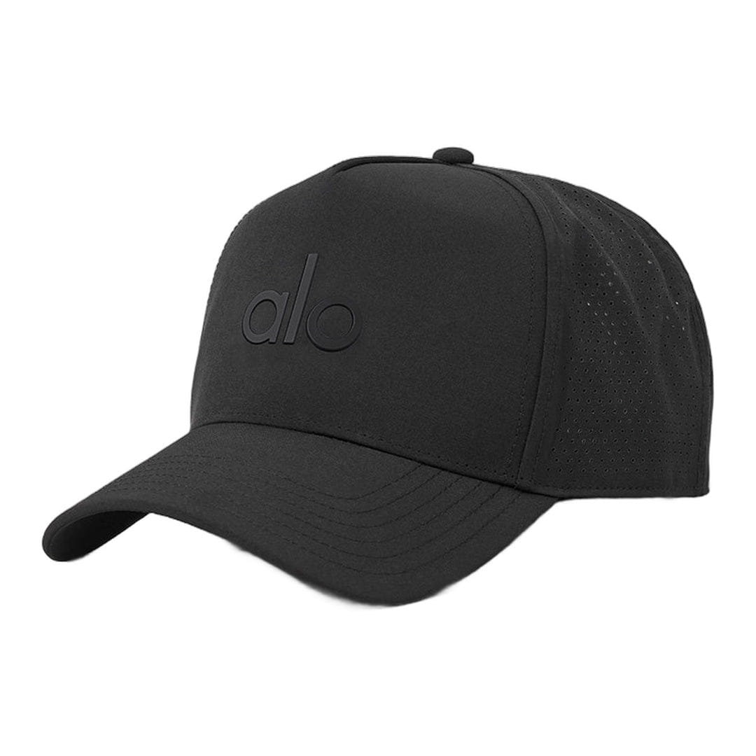 ALO Yoga alo Performance District Trucker Hat - Black