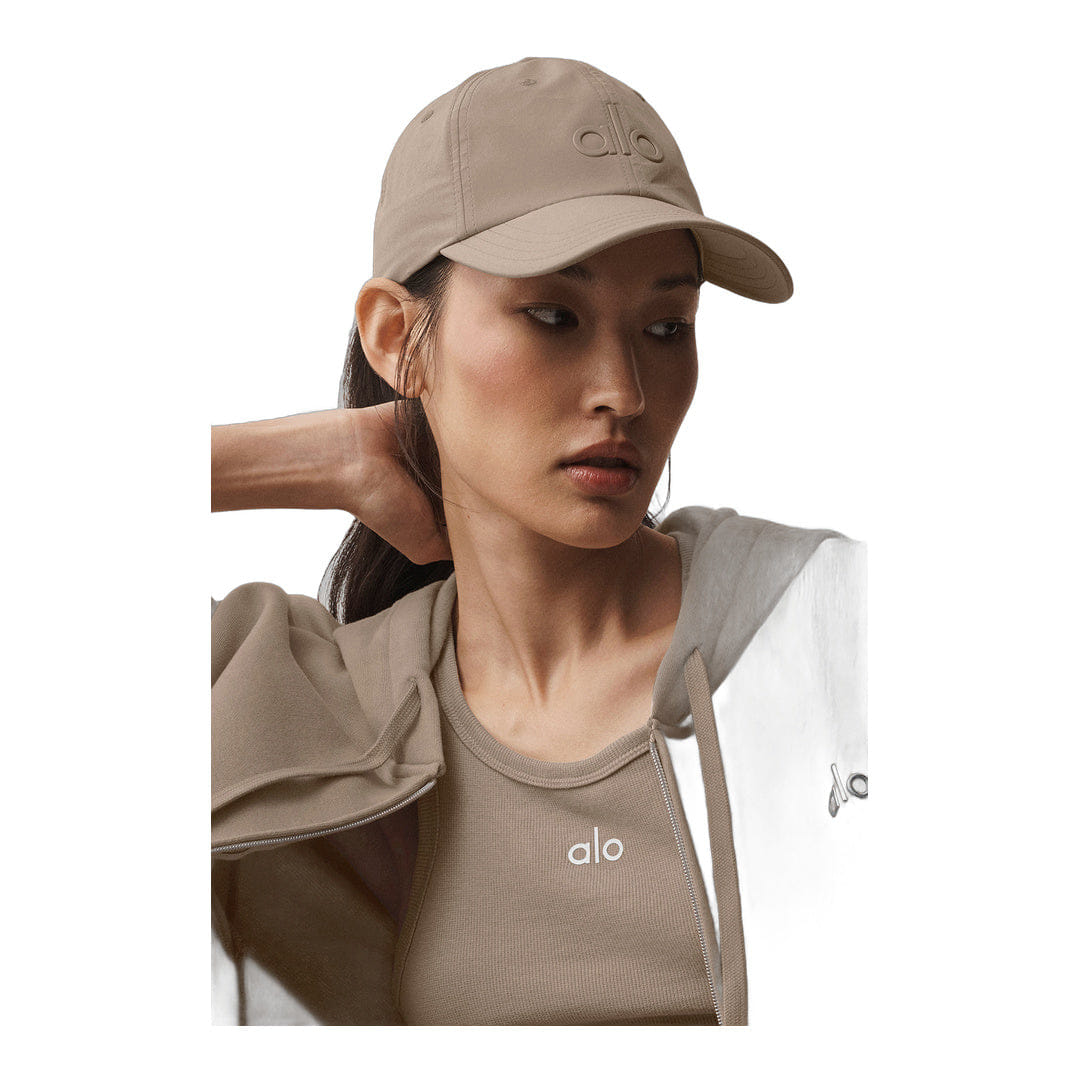 ALO Yoga alo Performance Off - Duty Cap - Gravel