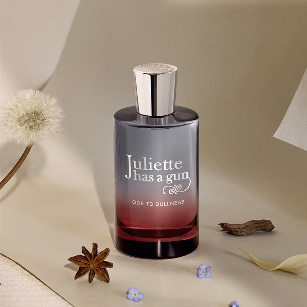 Juliette Has A Gun Ode to Dullness
