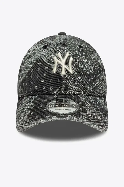 New Era 9TWENTY WASHED PAISLEY PRINTED NEW YORK YANKEES CAP