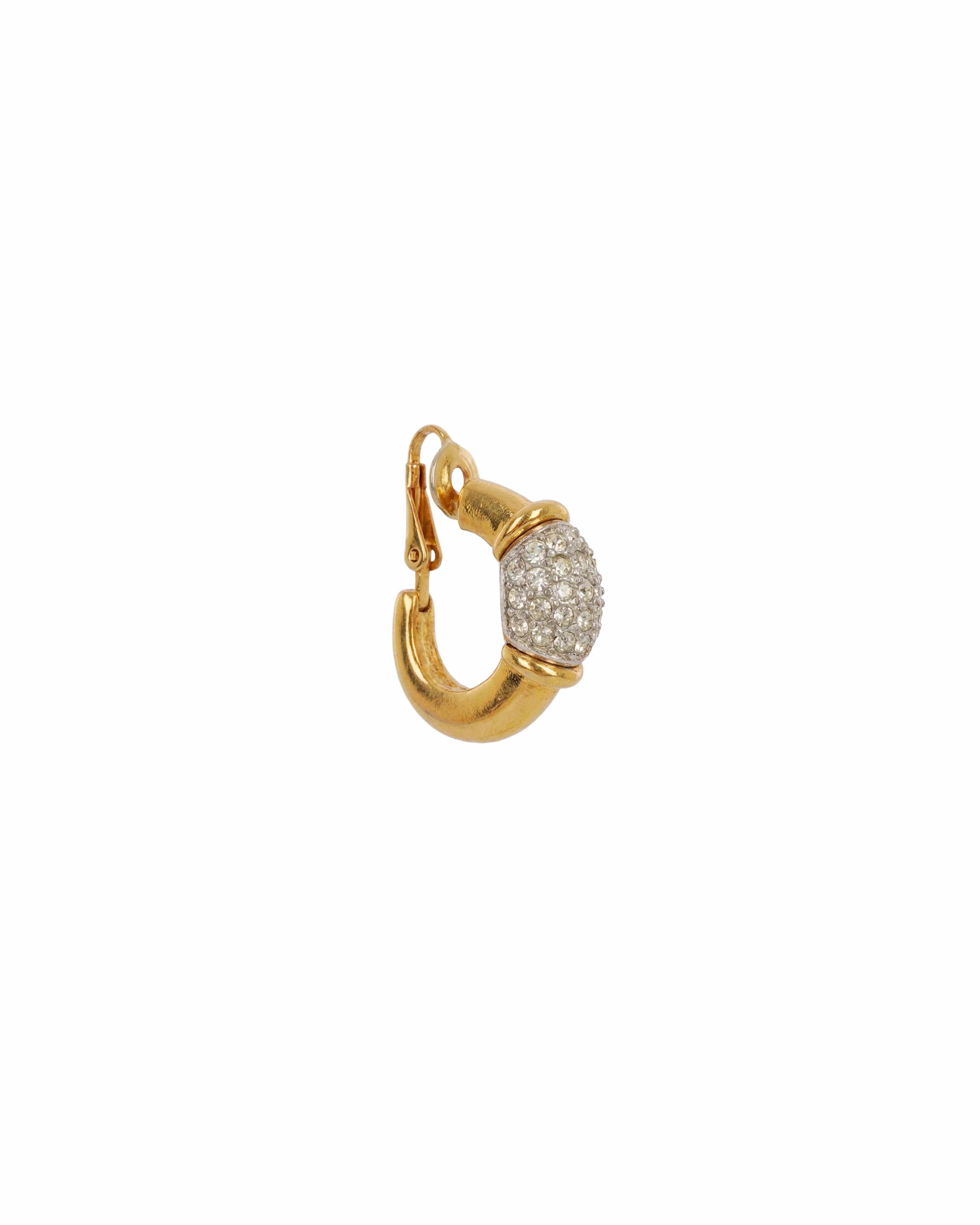 givenchy vintage clip on earring ALTC0523