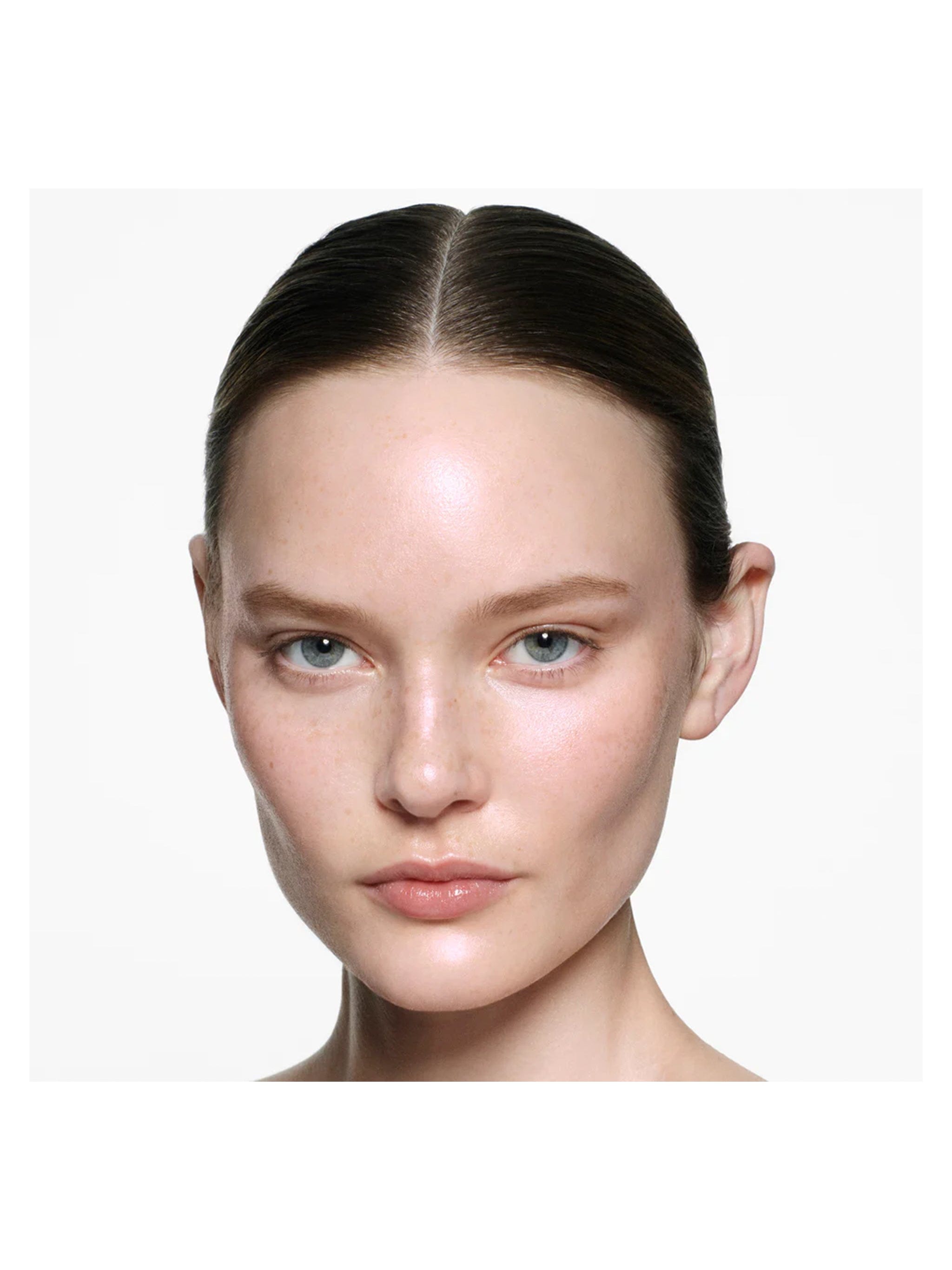 Victoria Beckham Beauty The Cell Rejuvenating Illuminator in Rose