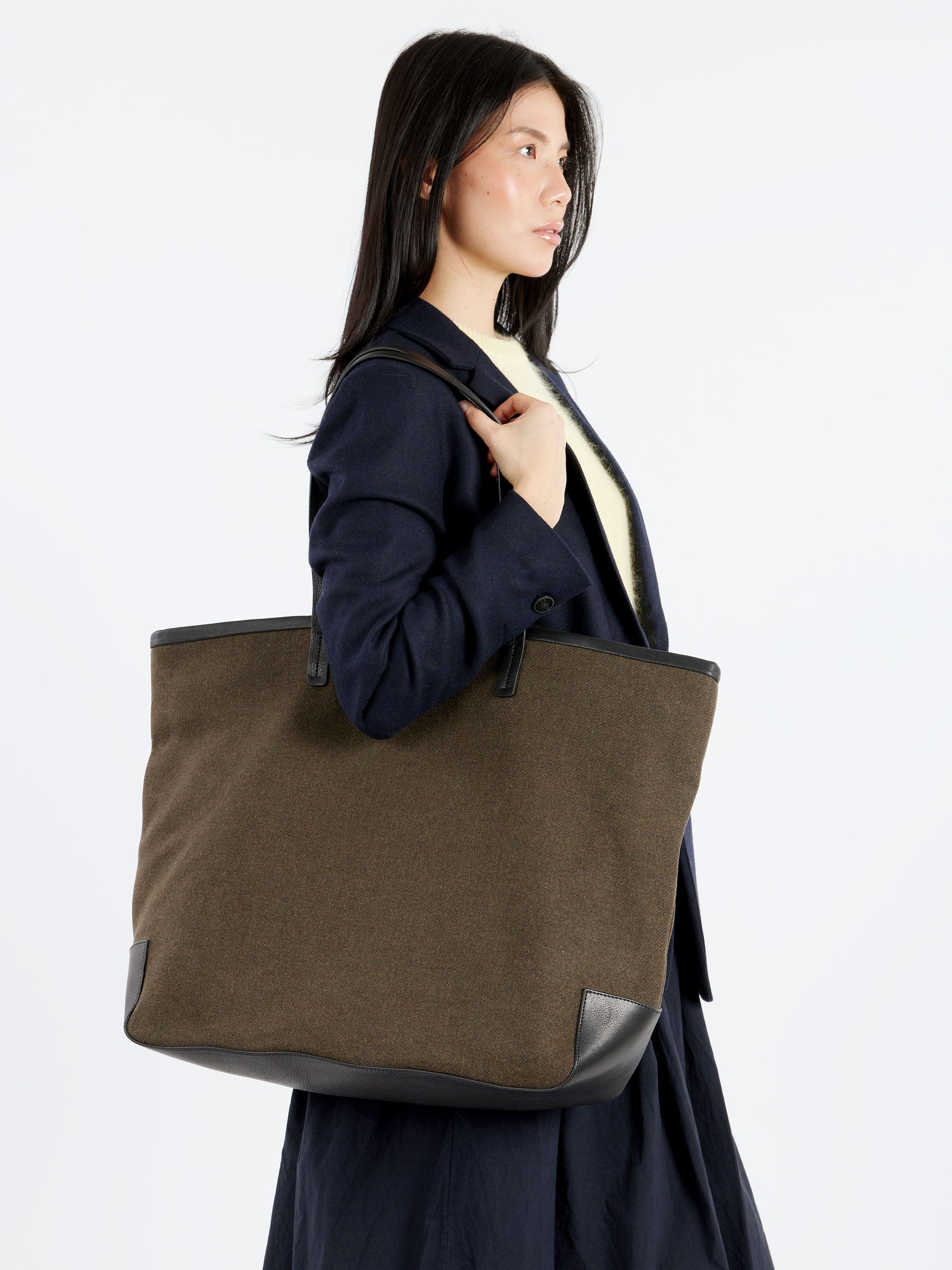 Pomandère Wool Travel Bag
