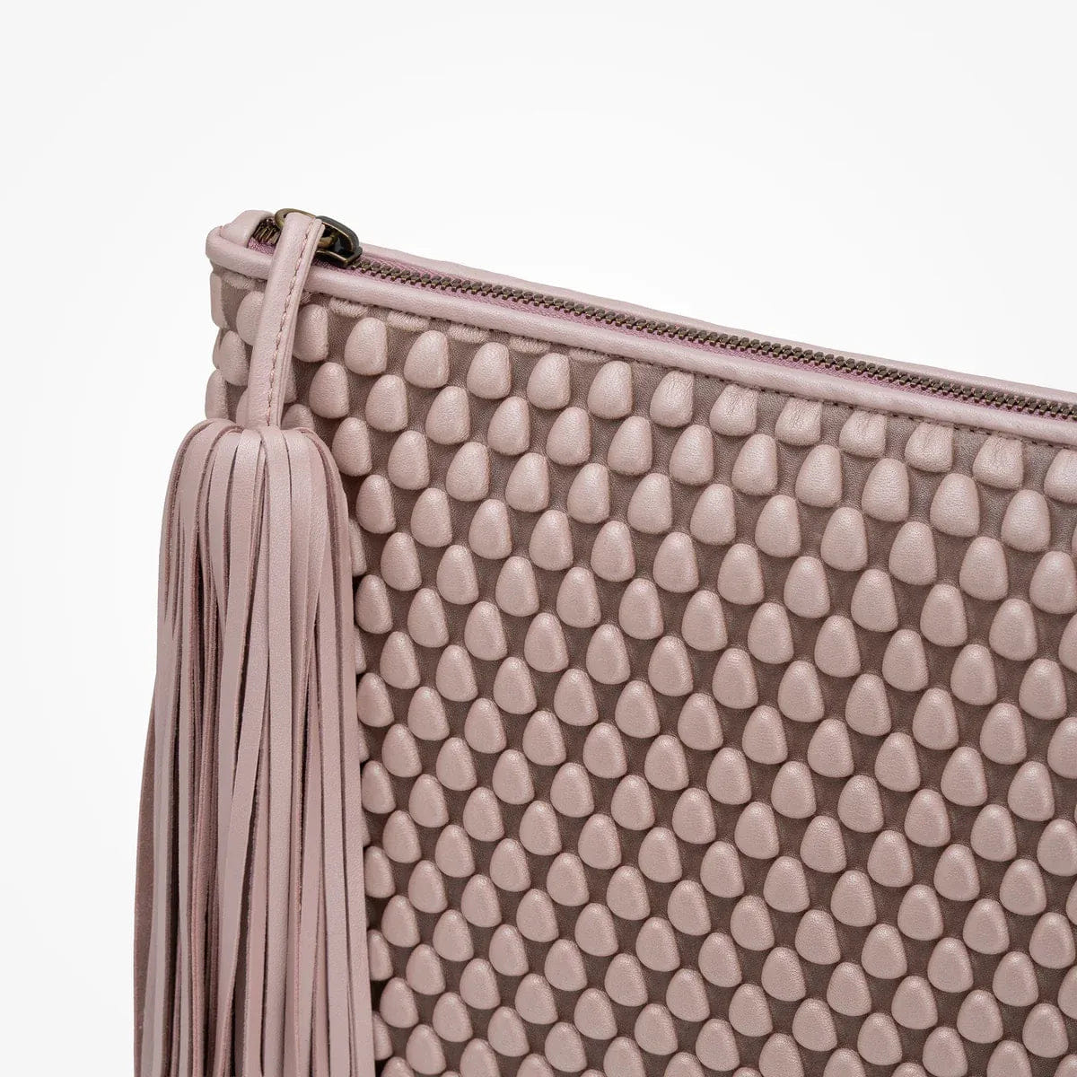 TISSA Fontaneda Pochette Extra Large Nappa Bubble Salvia Nacre Pouch Bag in Pink