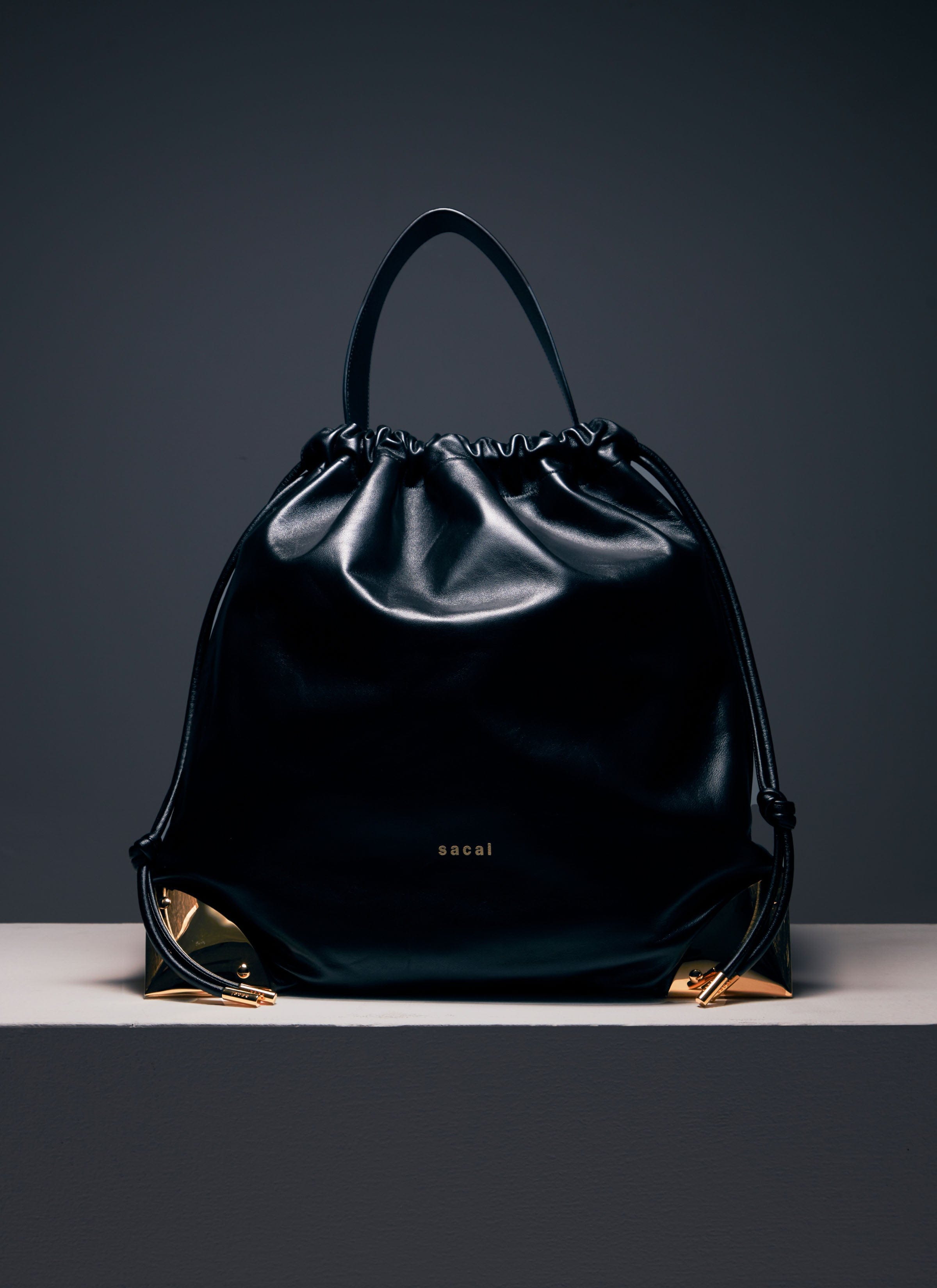 Corner Metal Drawstring
