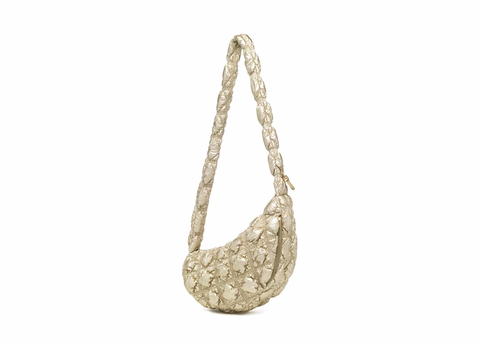 Carlyn Cozy Glaze Bag Gold H73109010