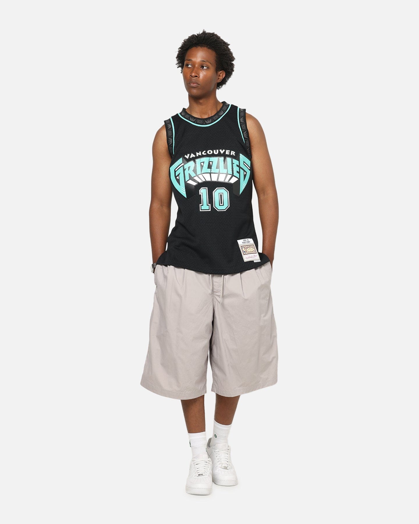 Mitchell & NESS Vancouver Grizzlies Mike Bibby Cool Blue Swing Jersey Black/Blue