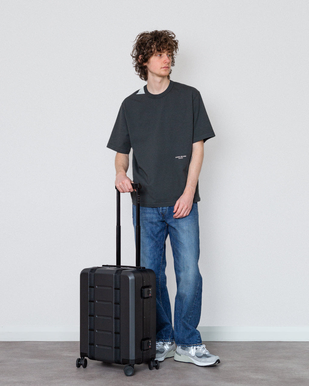 D_b_ Ramverk Pro Carry - on - Black Out