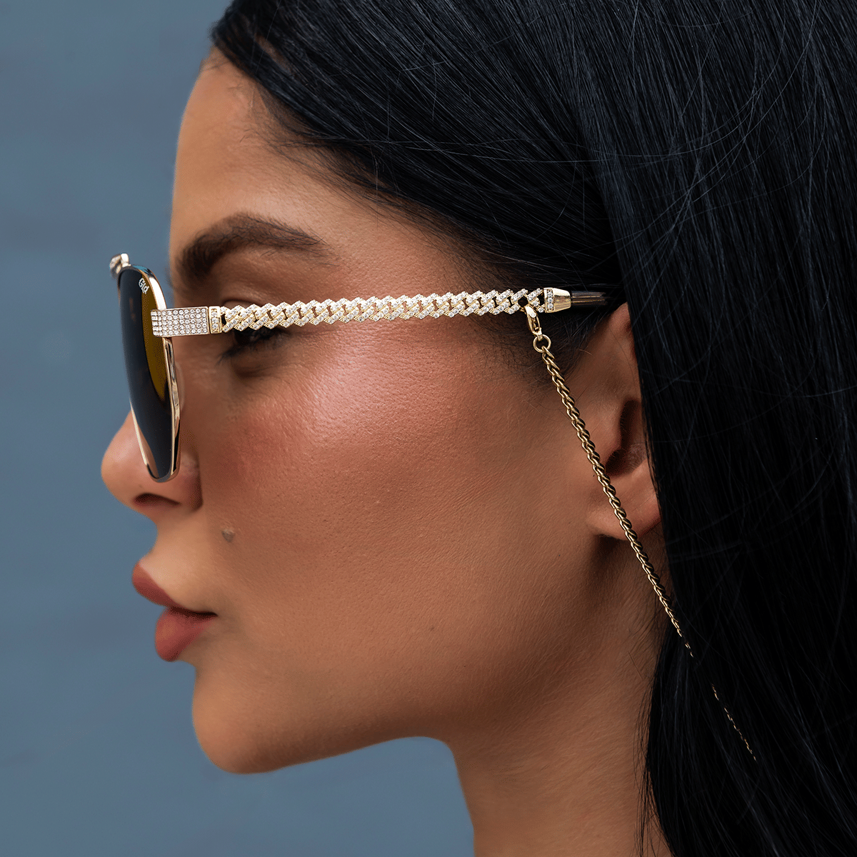 GLD Women The Grove Sunglasses in Yellow Gold with Sunglass Chain