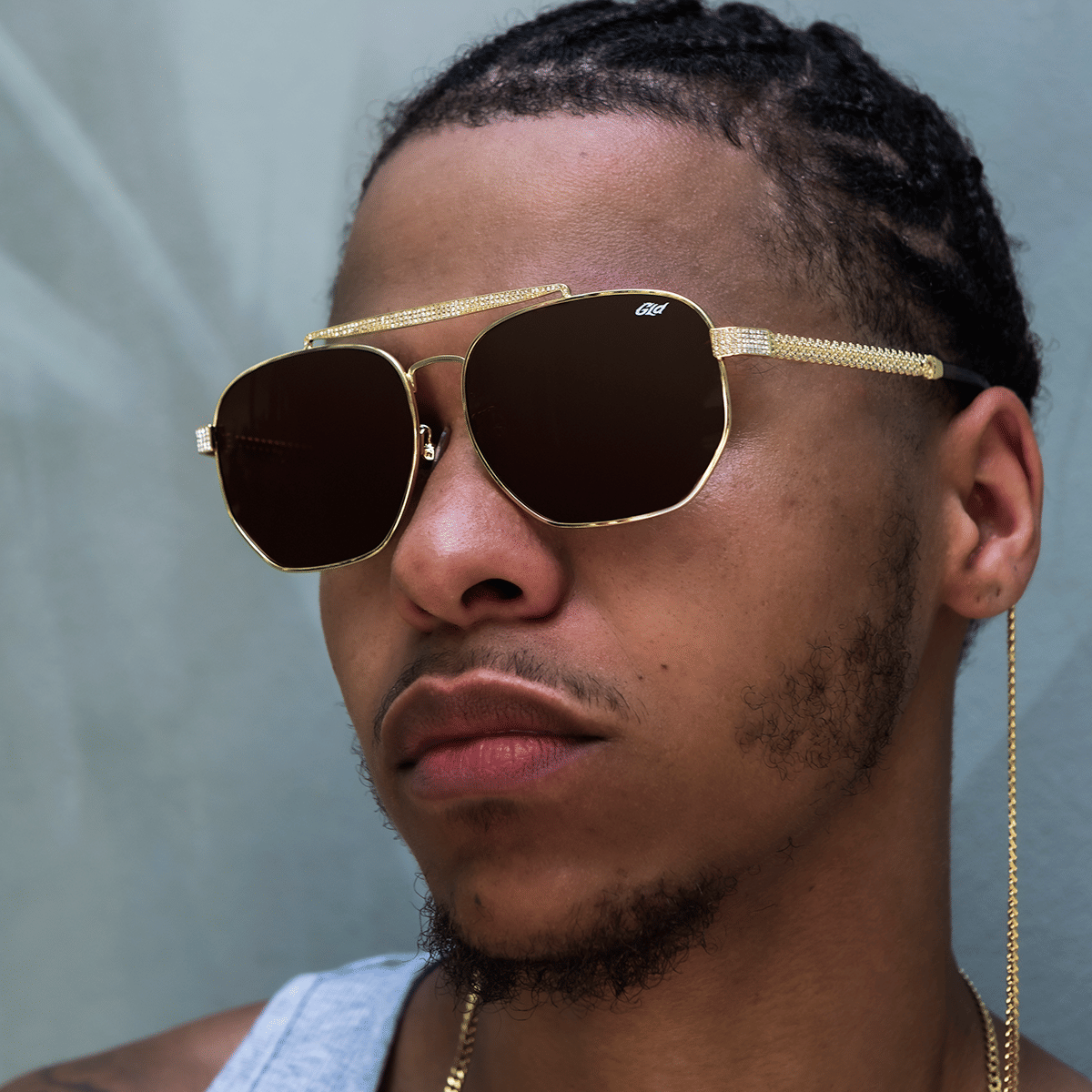 GLD Men The Grove Sunglasses in Yellow Gold with Sunglass Chain