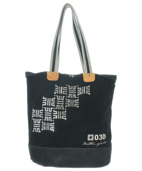MASTER - PIECE Totes
