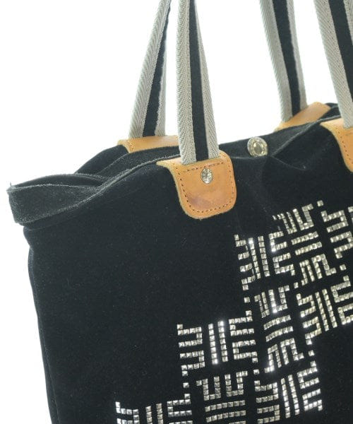 MASTER - PIECE Totes