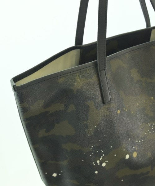Gentil Bandit Totes