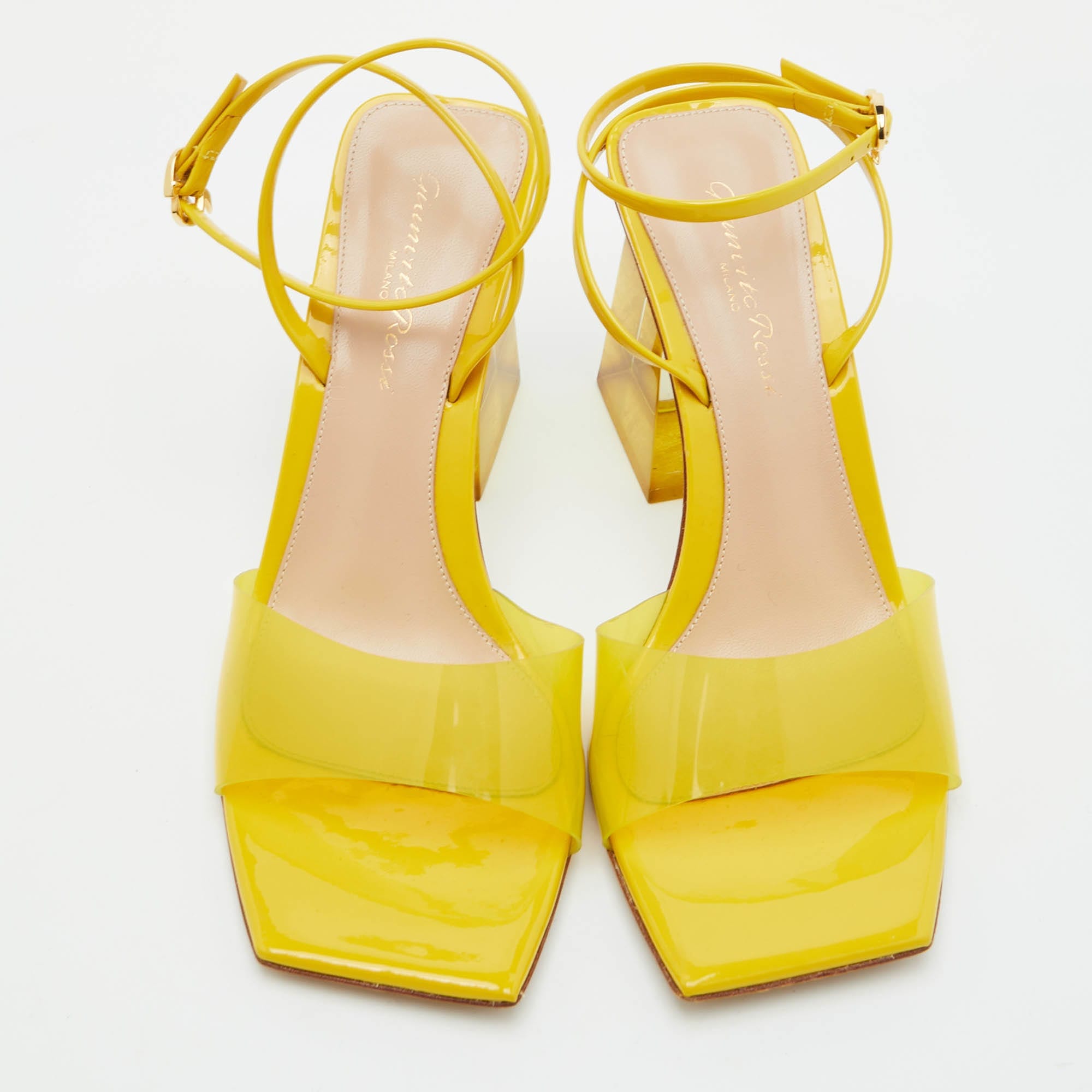 Gianvito Rossi Cosmic