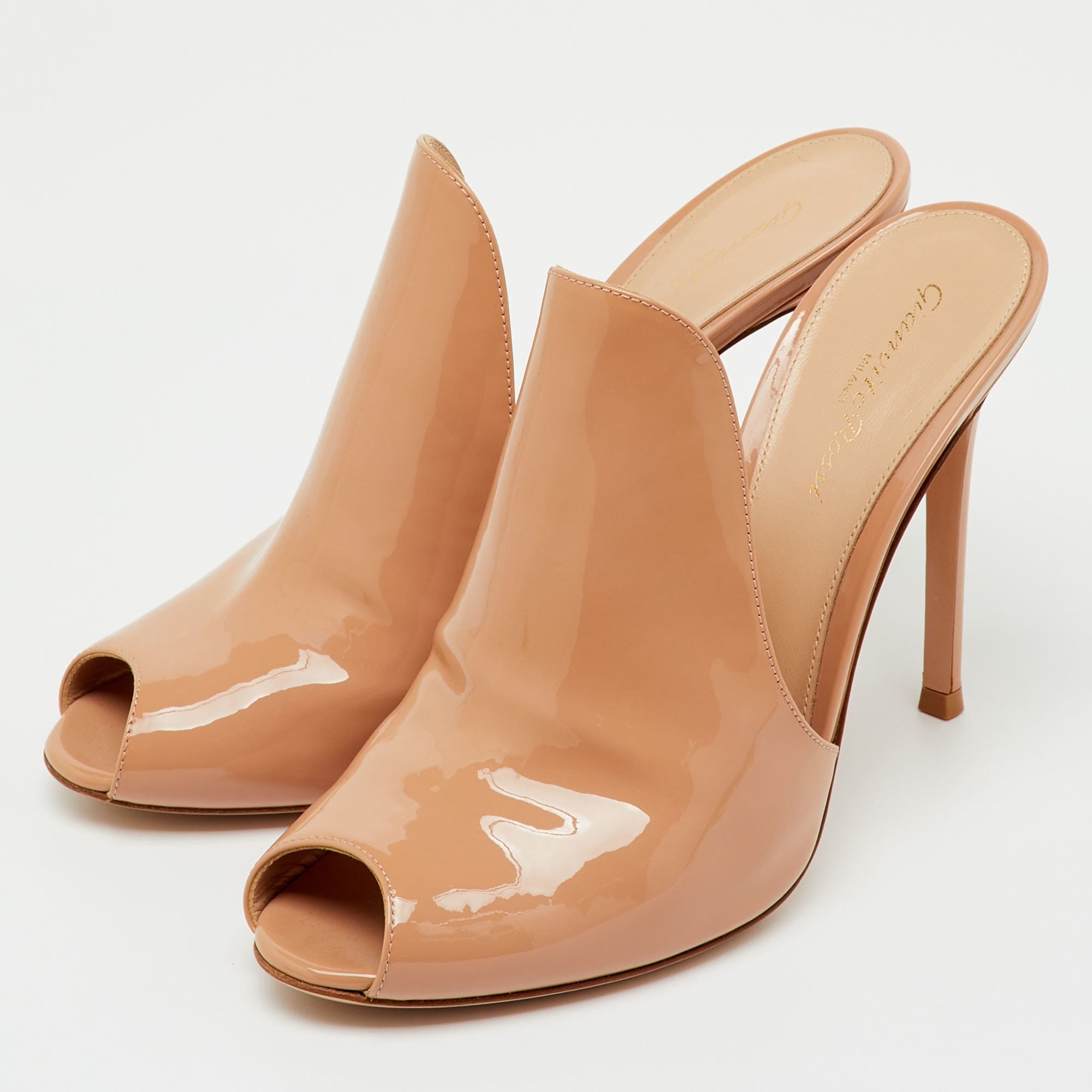 Gianvito Rossi Beige Patent Leather Peep Toe Mules