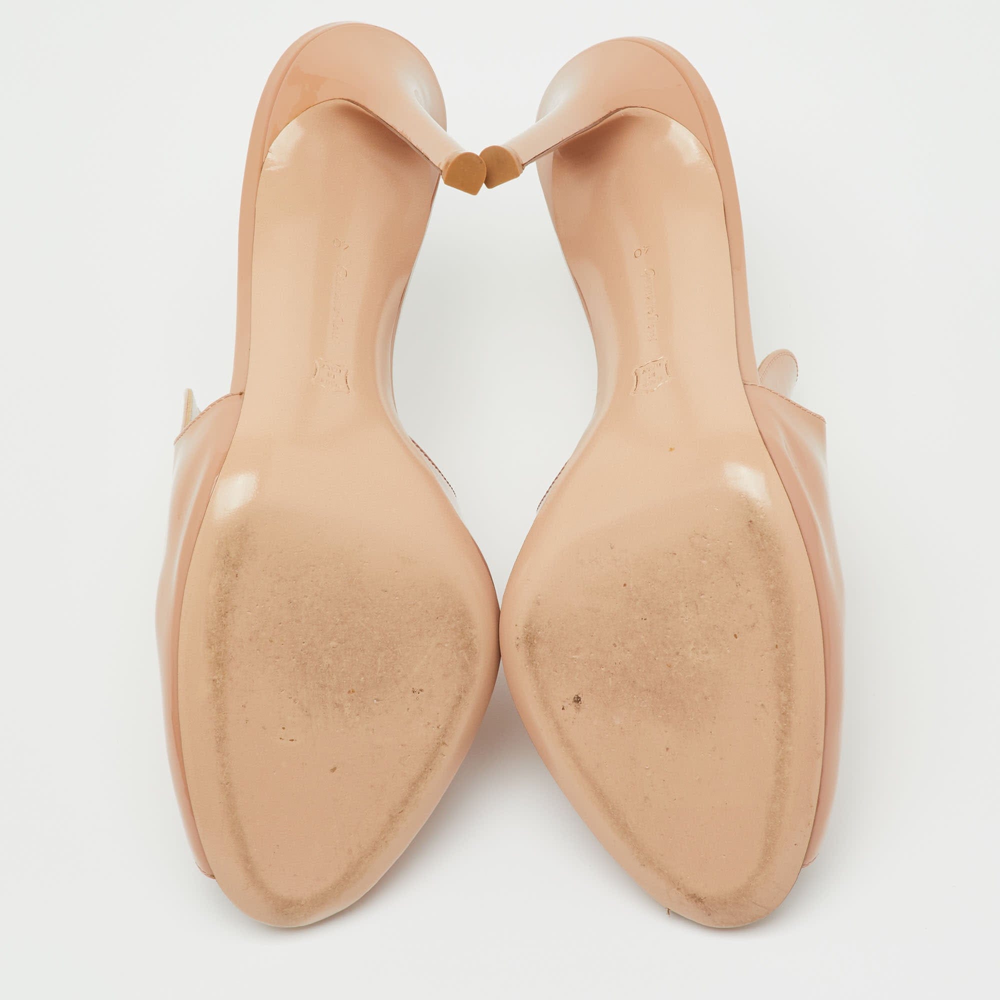 Gianvito Rossi Beige Patent Leather Peep Toe Mules