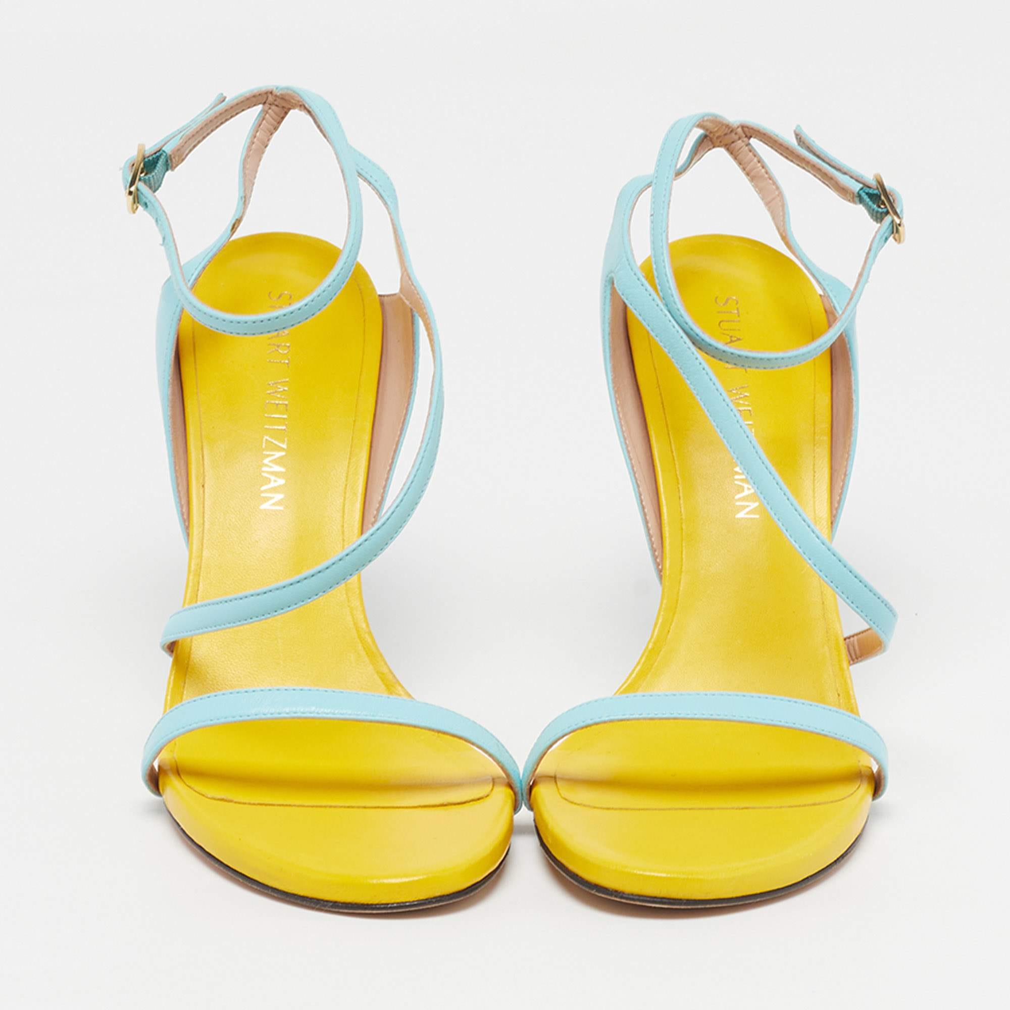 Stuart Weitzman Nudistcurve