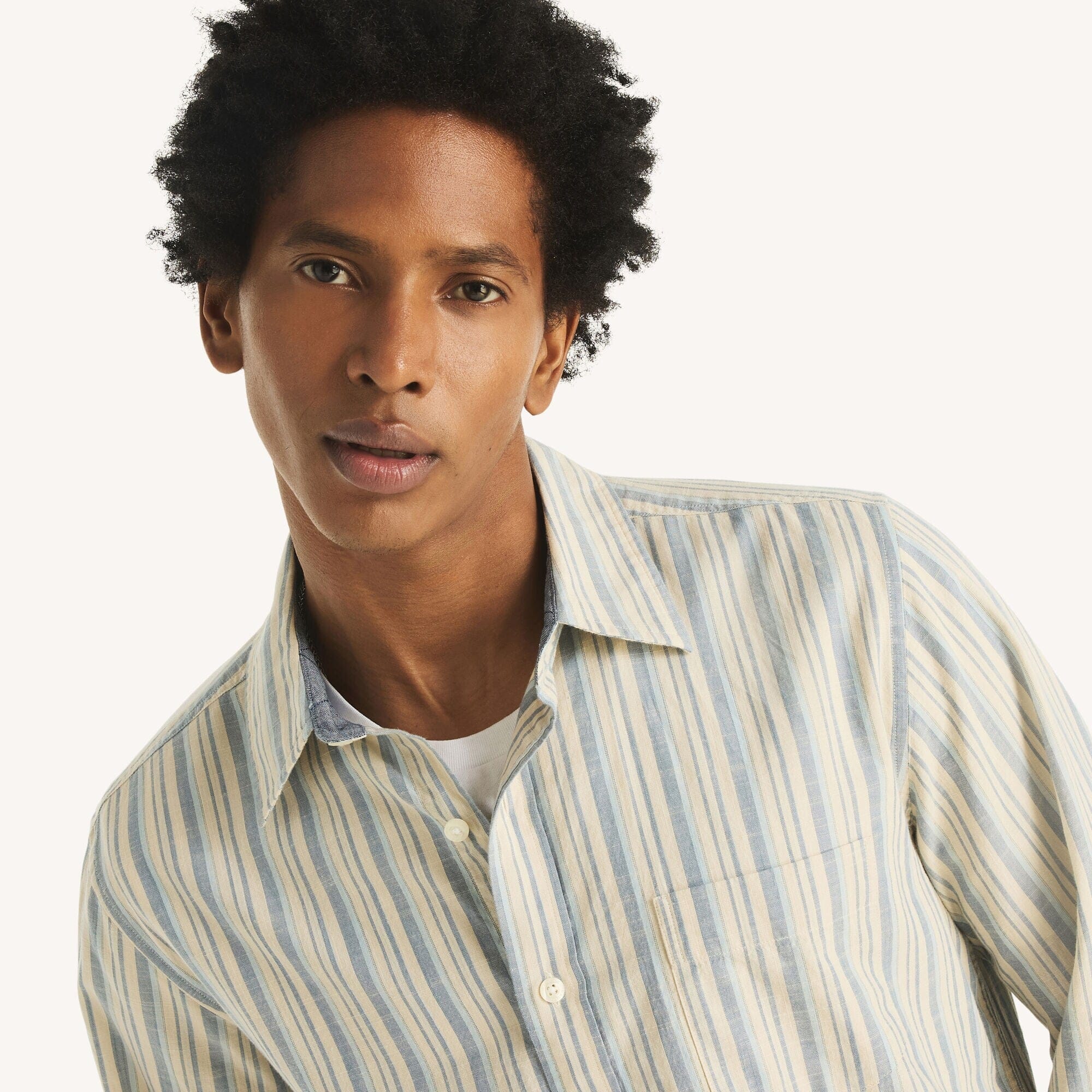 Nautica Mens Textured Striped Shirt