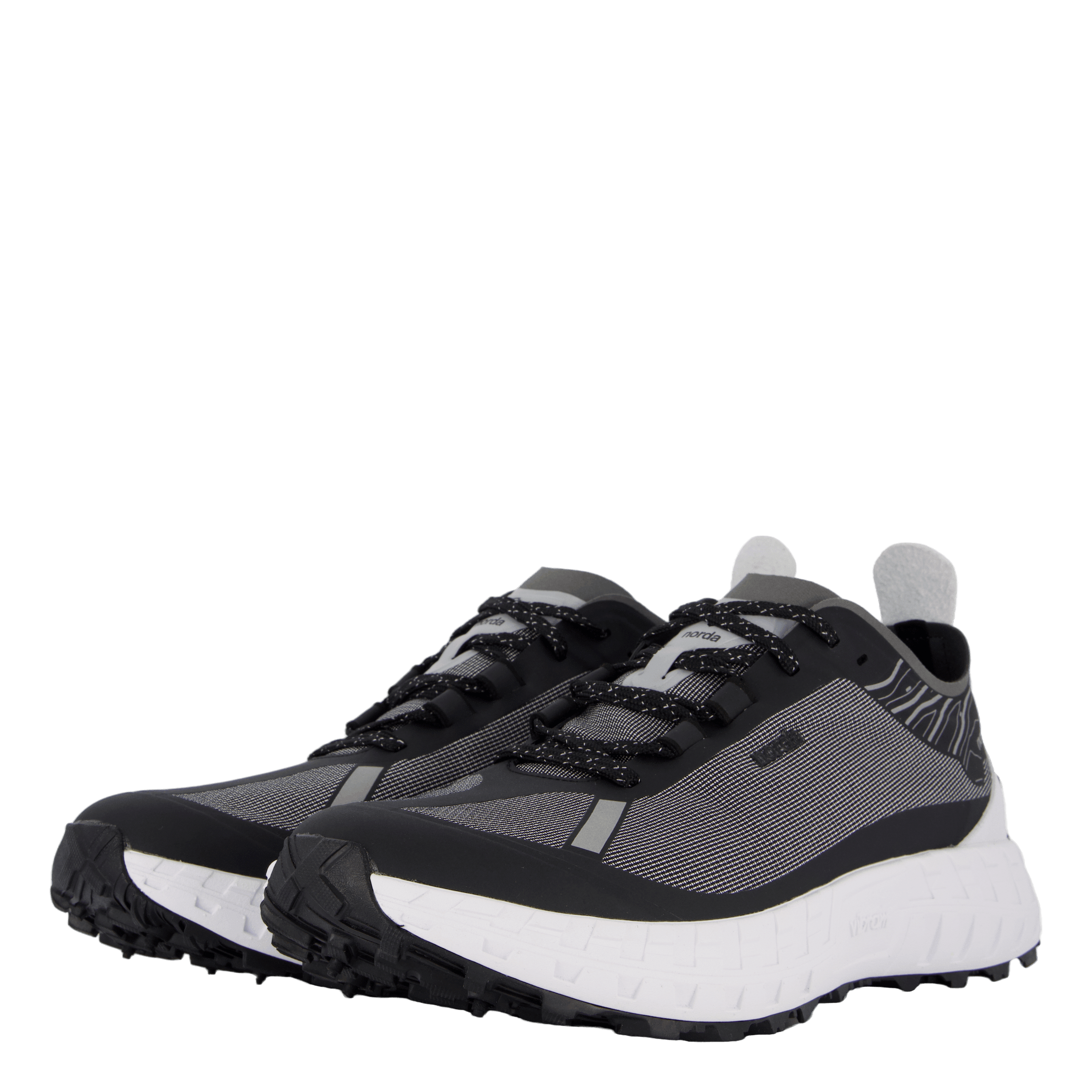 Norda N001 Black/white
