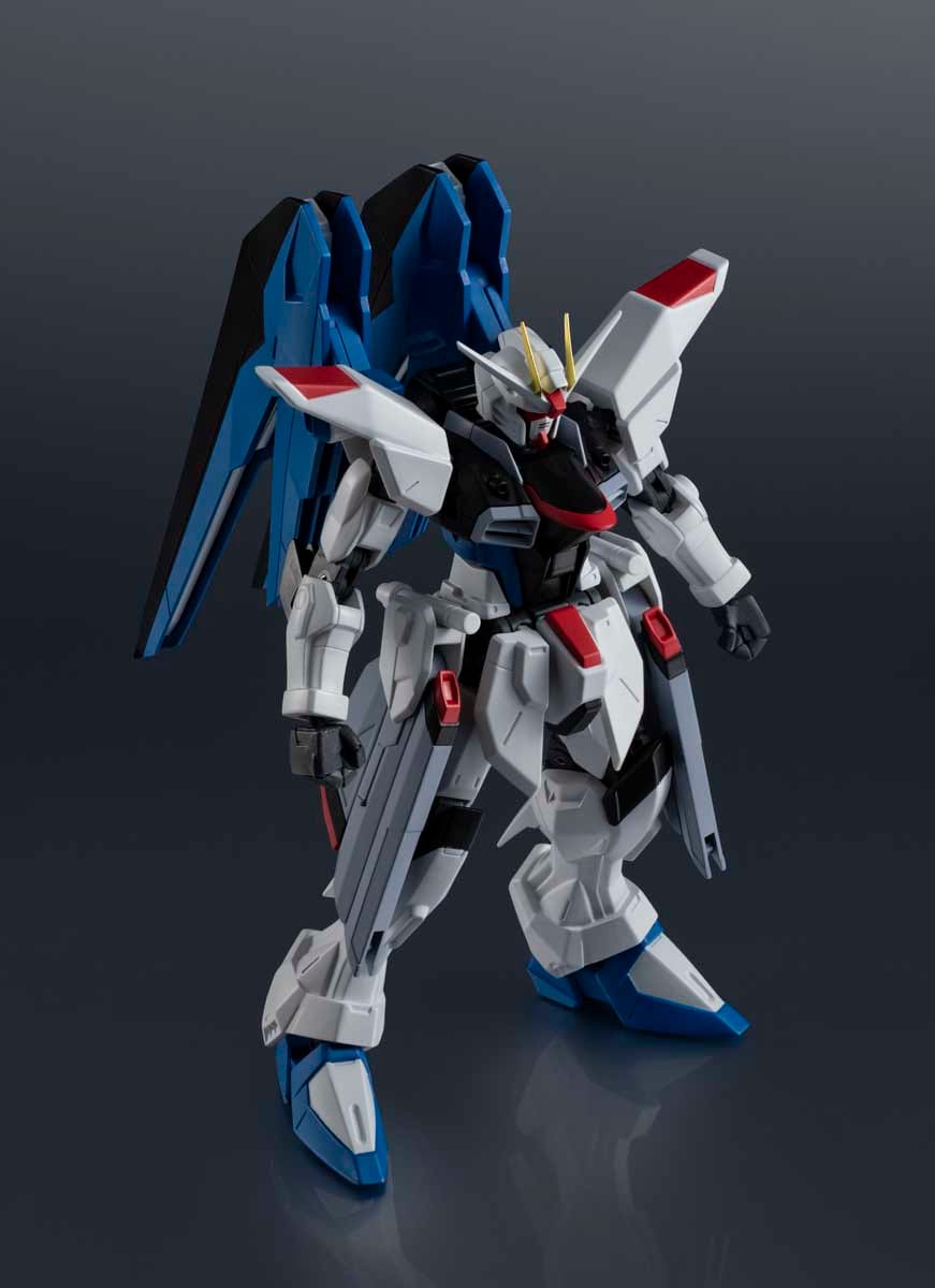 Bandai **Pre Order**Gundam Universe ZGMF - X10A Freedom Gundam RENEWAL Mobile Suit Gundam SEED Action Figure
