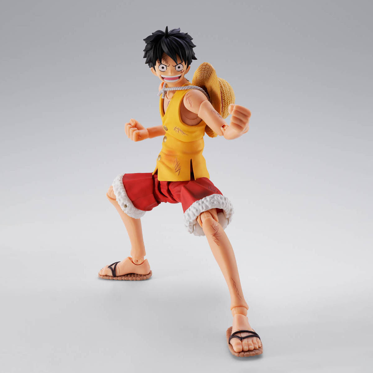 Bandai S.H. Figuarts Monkey D Luffy - Summit War of Marineford - One Piece, Action Figure