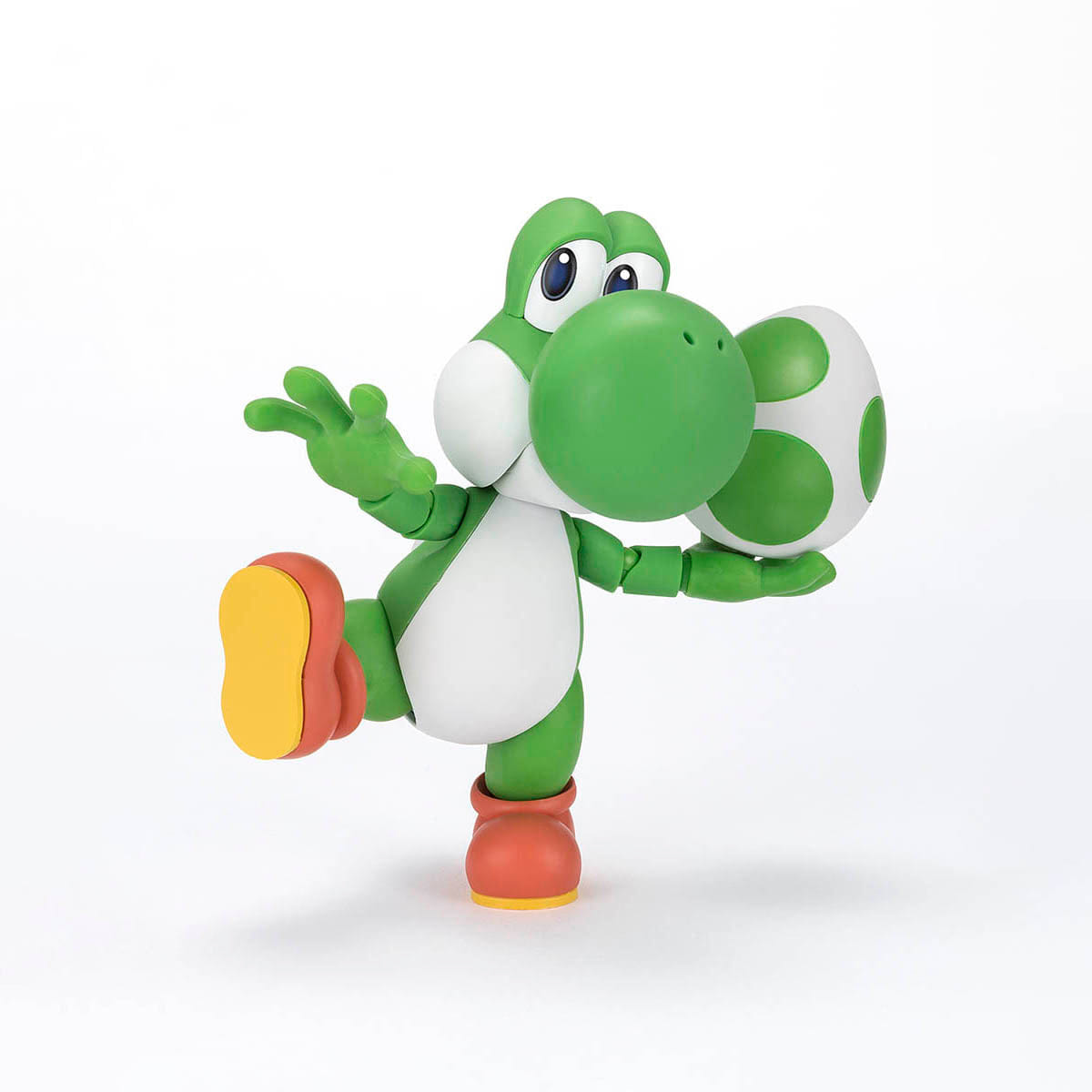 Bandai S.H. Figuarts Yoshi (Super Mario) Super Mario Action Figure