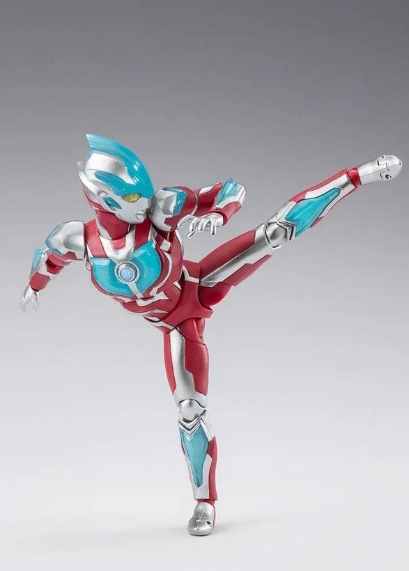 Bandai S.H. Figuarts Ultraman Ginga [Ultraman New Generation Stars Ver.] Ultraman Ginga Action Figure