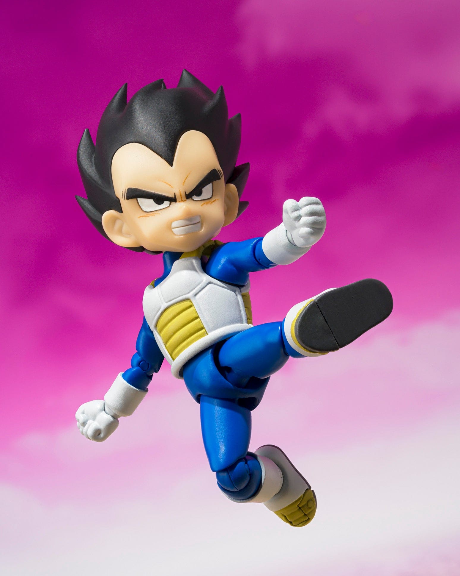 Bandai S.H. Figuarts VEGETA (MINI) - DAIMA - Dragon Ball DAIMA Action Figure
