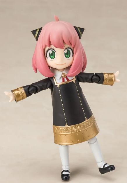 Bandai S.H. Figuarts Anya Forger uniform Ver. Spy x Family Action Figure