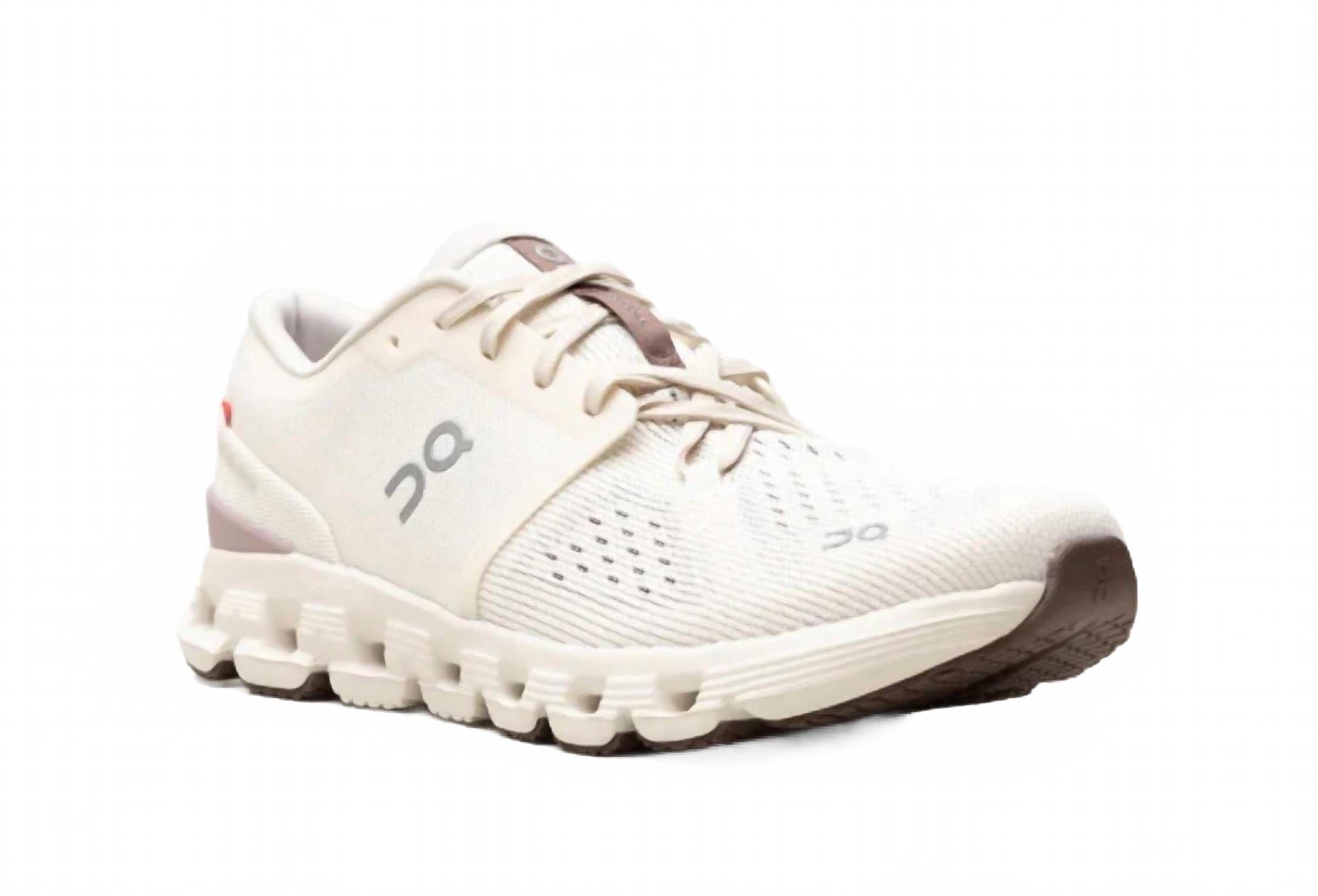 HERON Women's Cloud X4 Shoes In Ivory/heron
