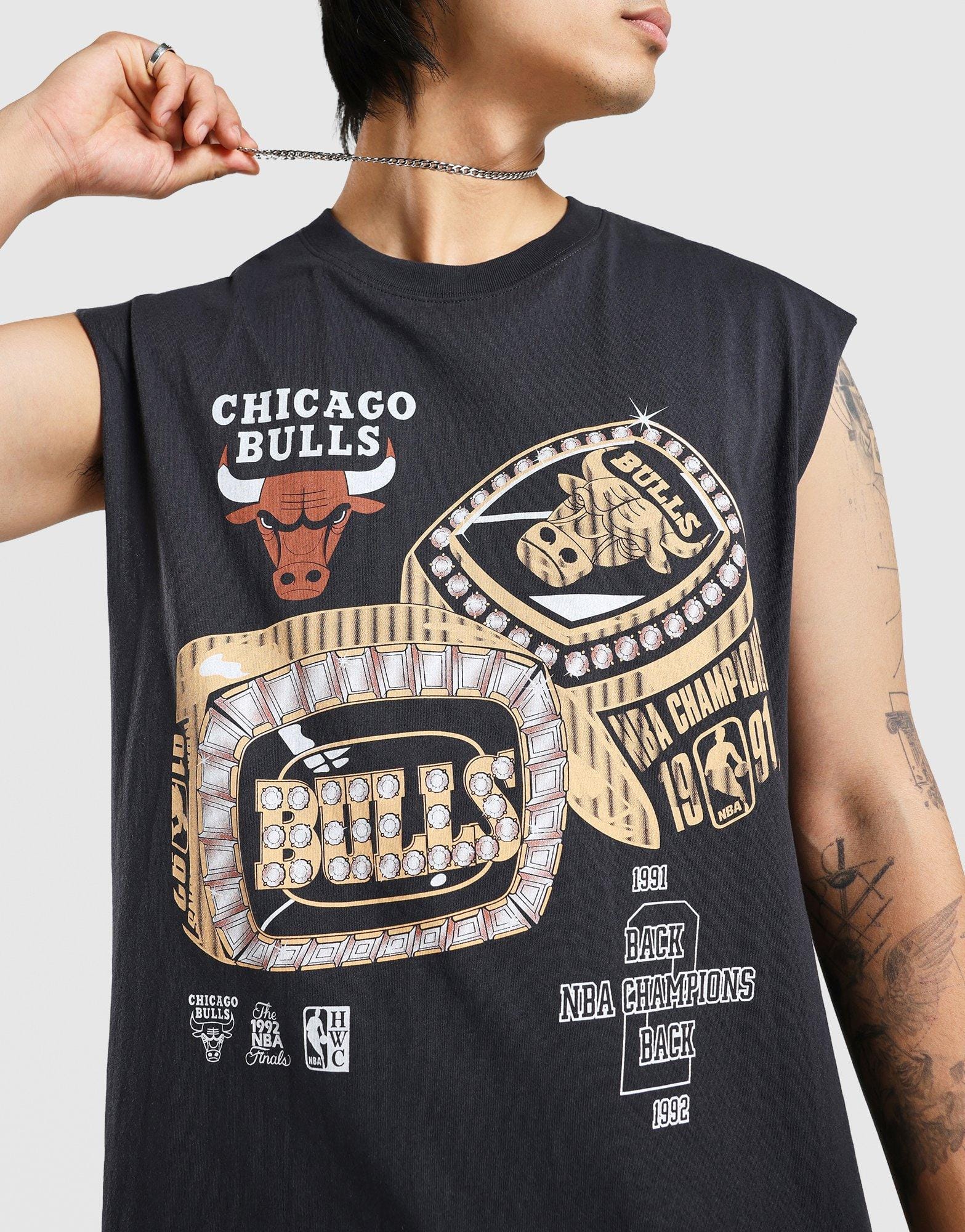 Mitchell & Ness Back 2 Back Muscle Vest Chicago Bulls