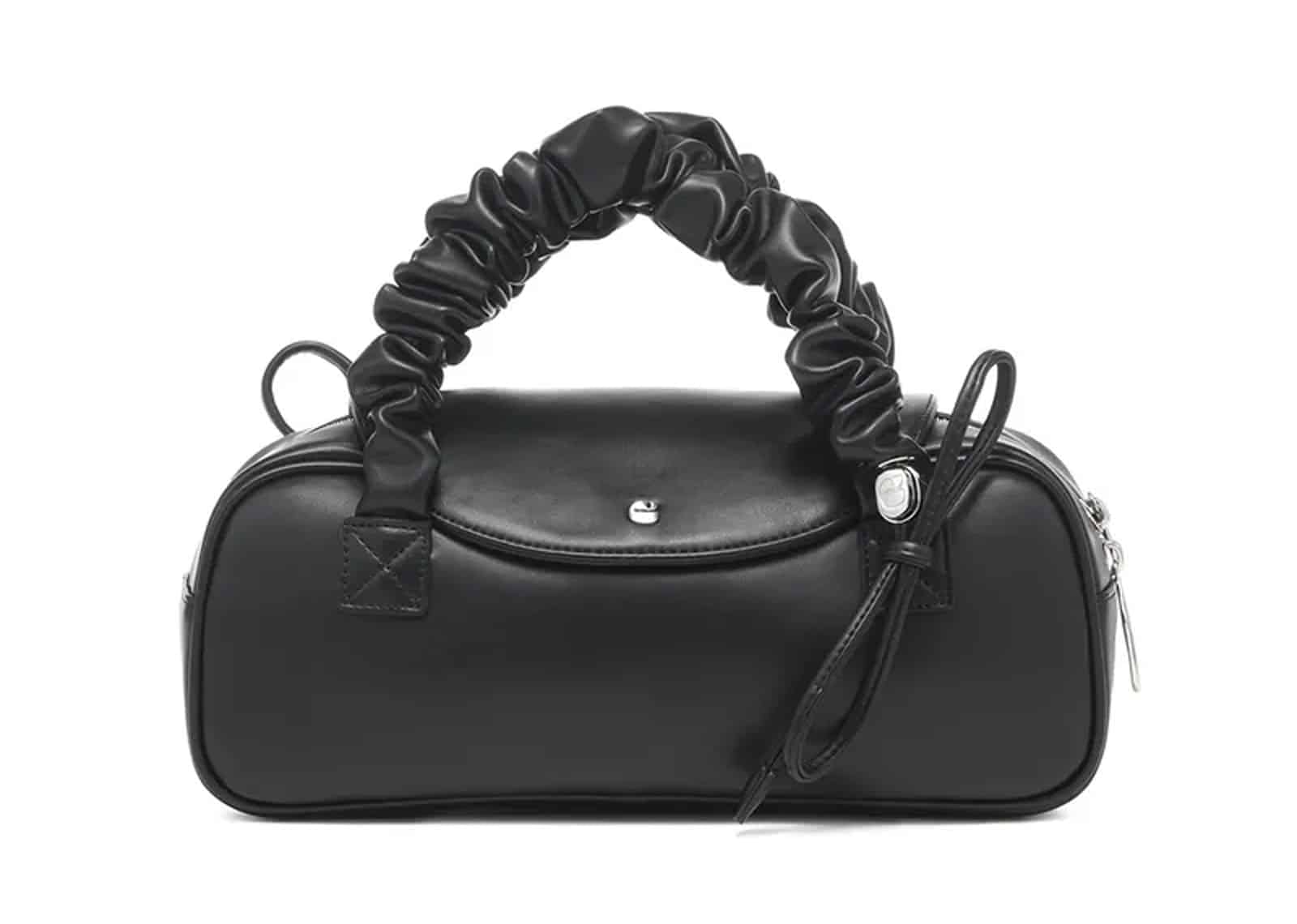 Carlyn Coy Bag Black H75133010