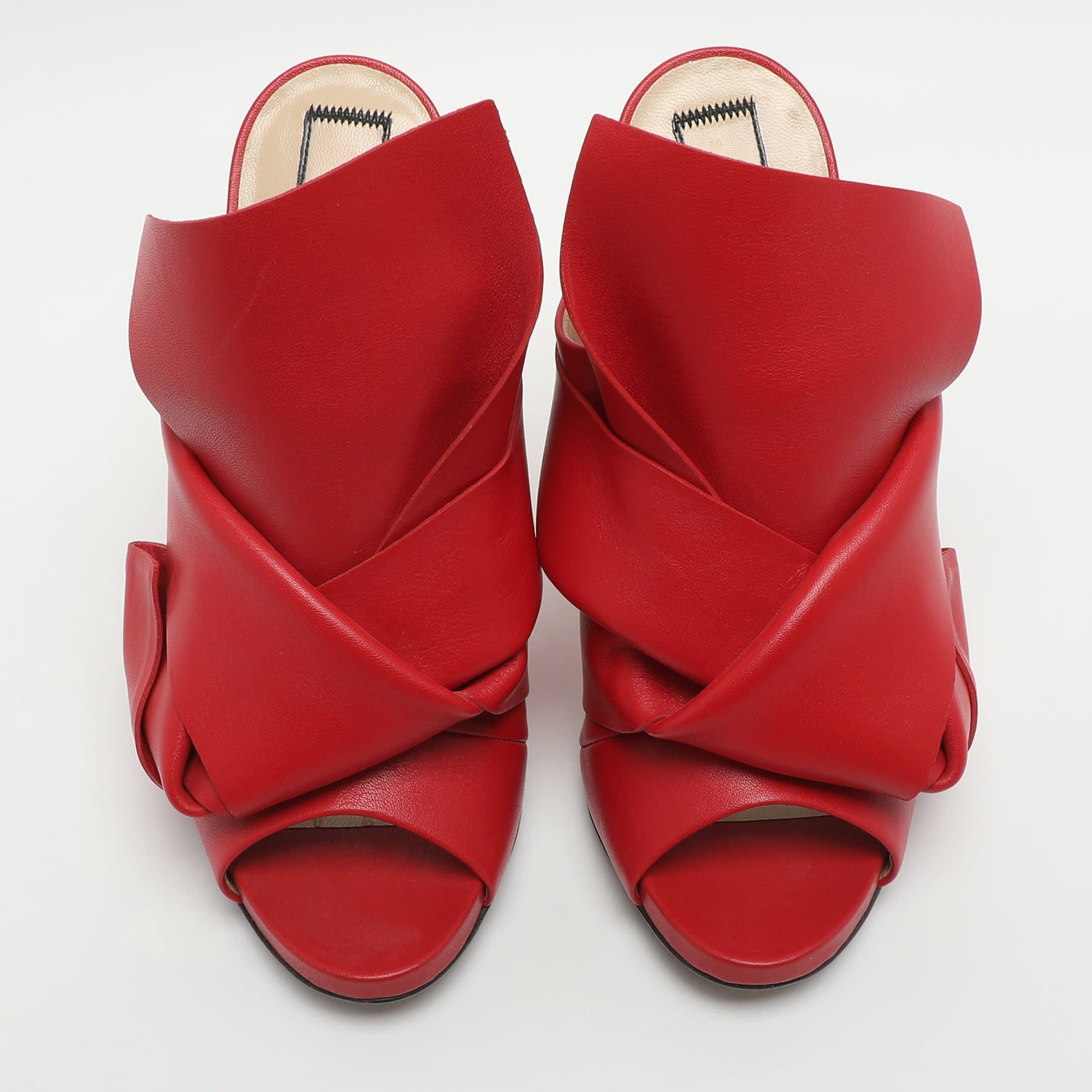 Knot N21 Raso Knot